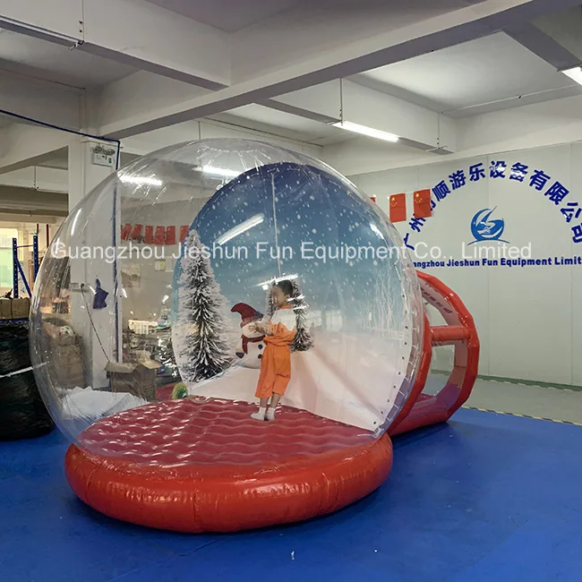 red snow globe7