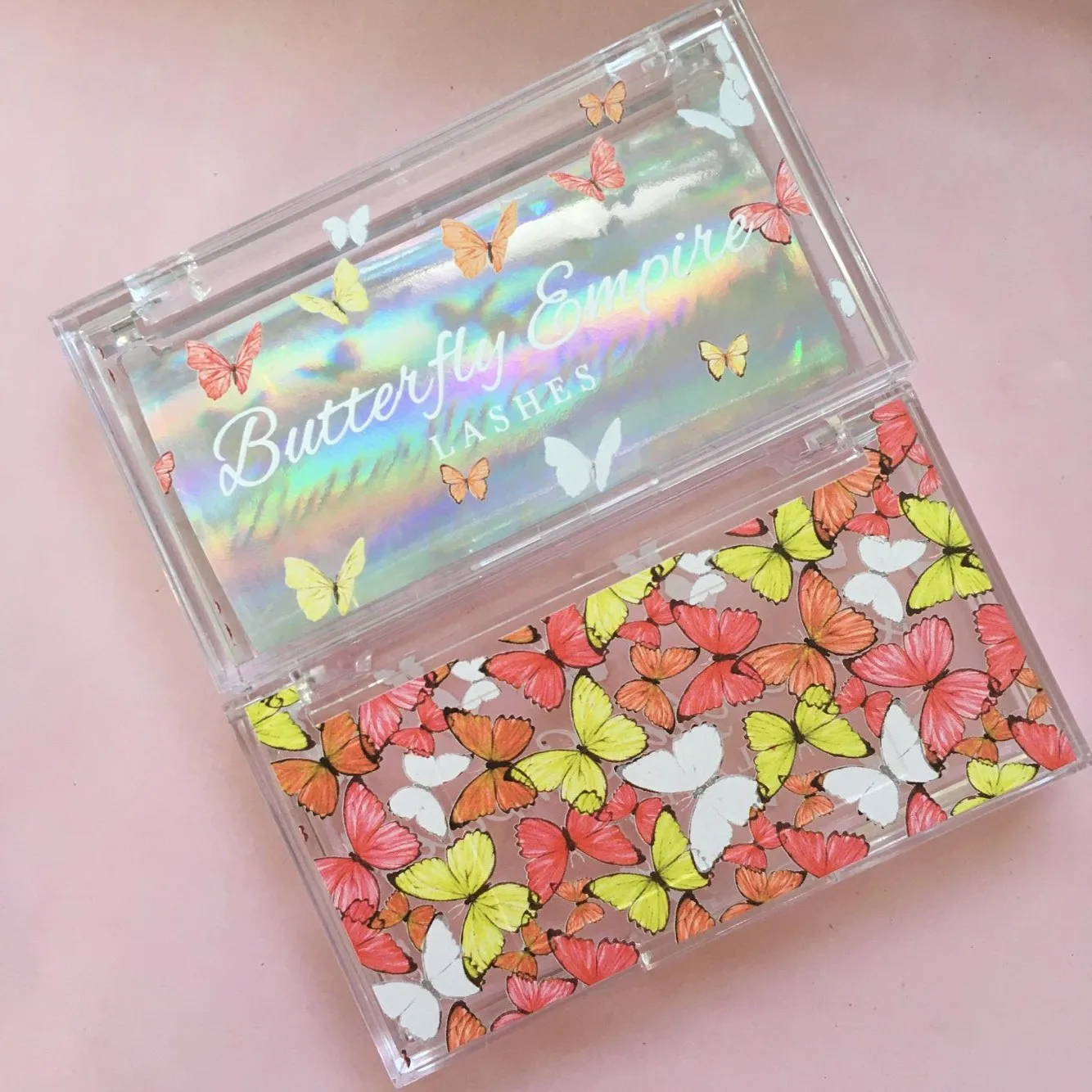 

Wholesale Custom Pink White Yellow Butterfly Boxes Clear Acrylic 3d Mink Eyelash Packaging Case Free Design Logo