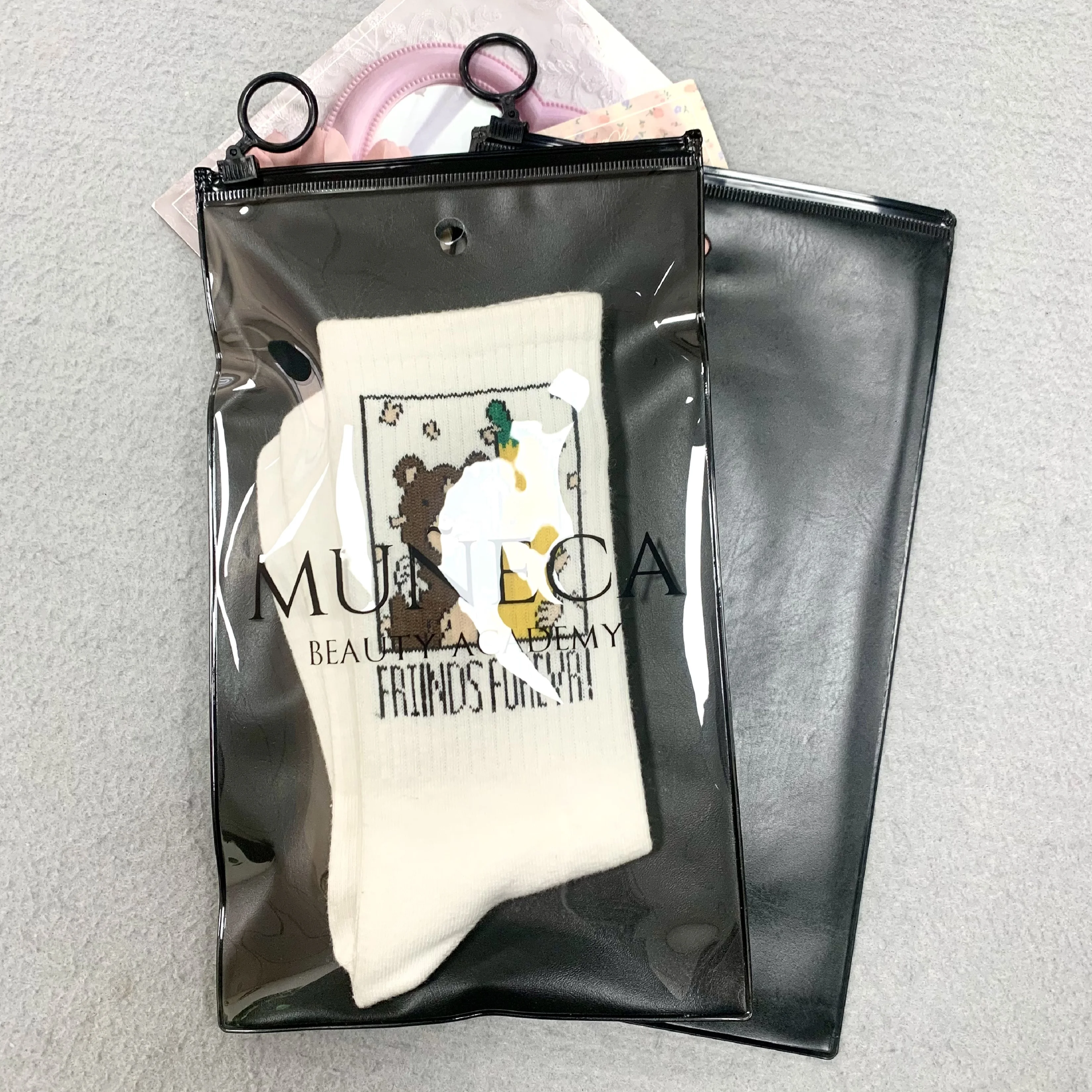 

Wholesales Custom Printed Transparent Eco Friendly Black Plastic Packing Zipper Bag With Logo For Clothing