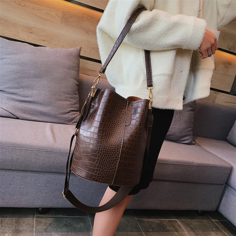 

2021 New Shoulder Bag Fashion Handbags and Purses Zipper Bucket Bags Vintage leather Stone Pattern Crossbody Bags For Women, As the pics