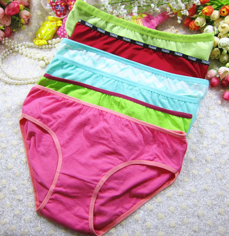 

Women's underwear and Cotton Briefs in stock