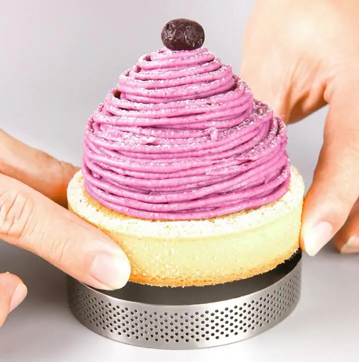 

304 Stainless Steel Mousse Ring Mold with Hole Round Punching French Tart Cake Cheese Tart Ring Baking Cake Mold