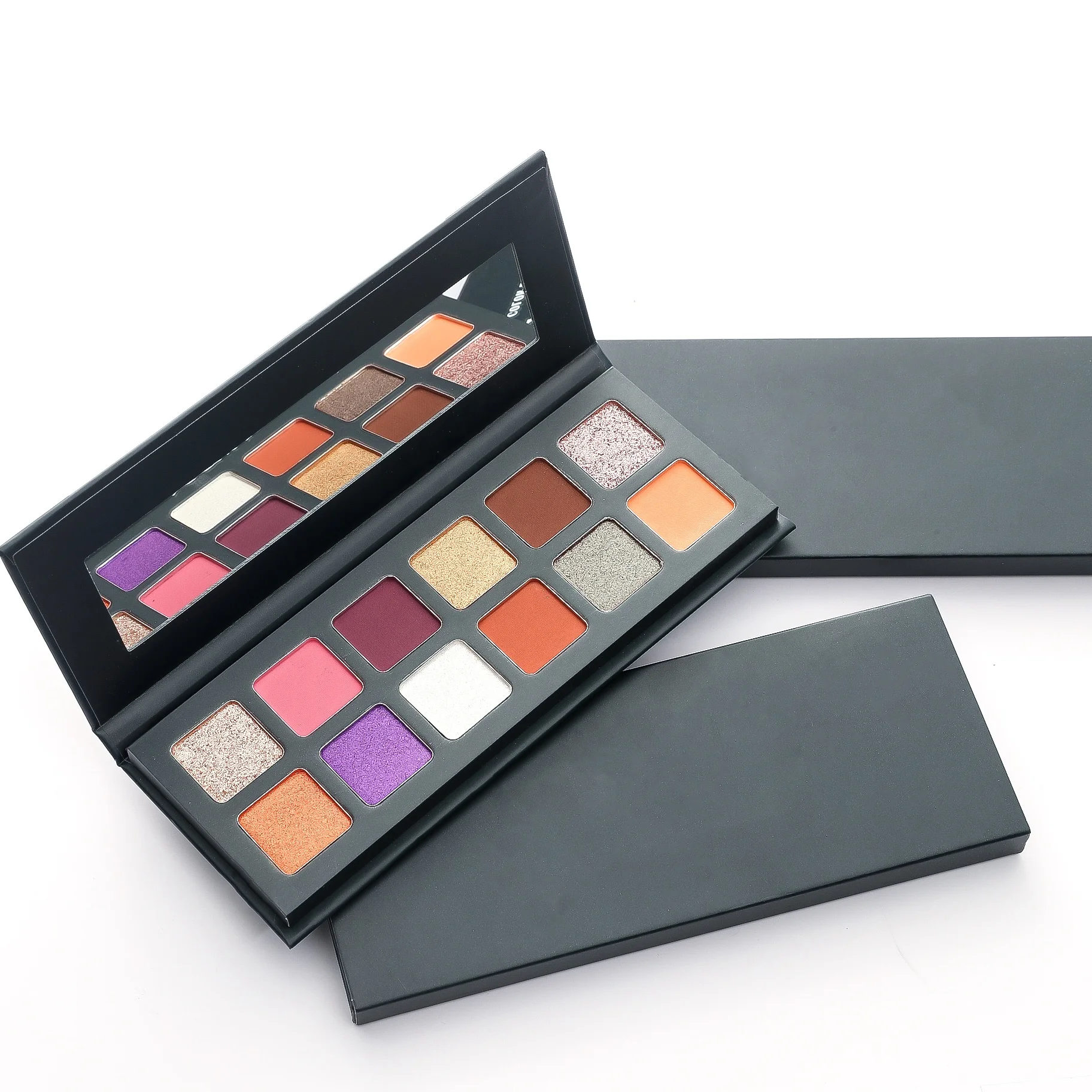 

Factory Custom Logo 12 Colors Eye Shadow Vegan Fashion Beauty No Logo Eyeshadow Palette