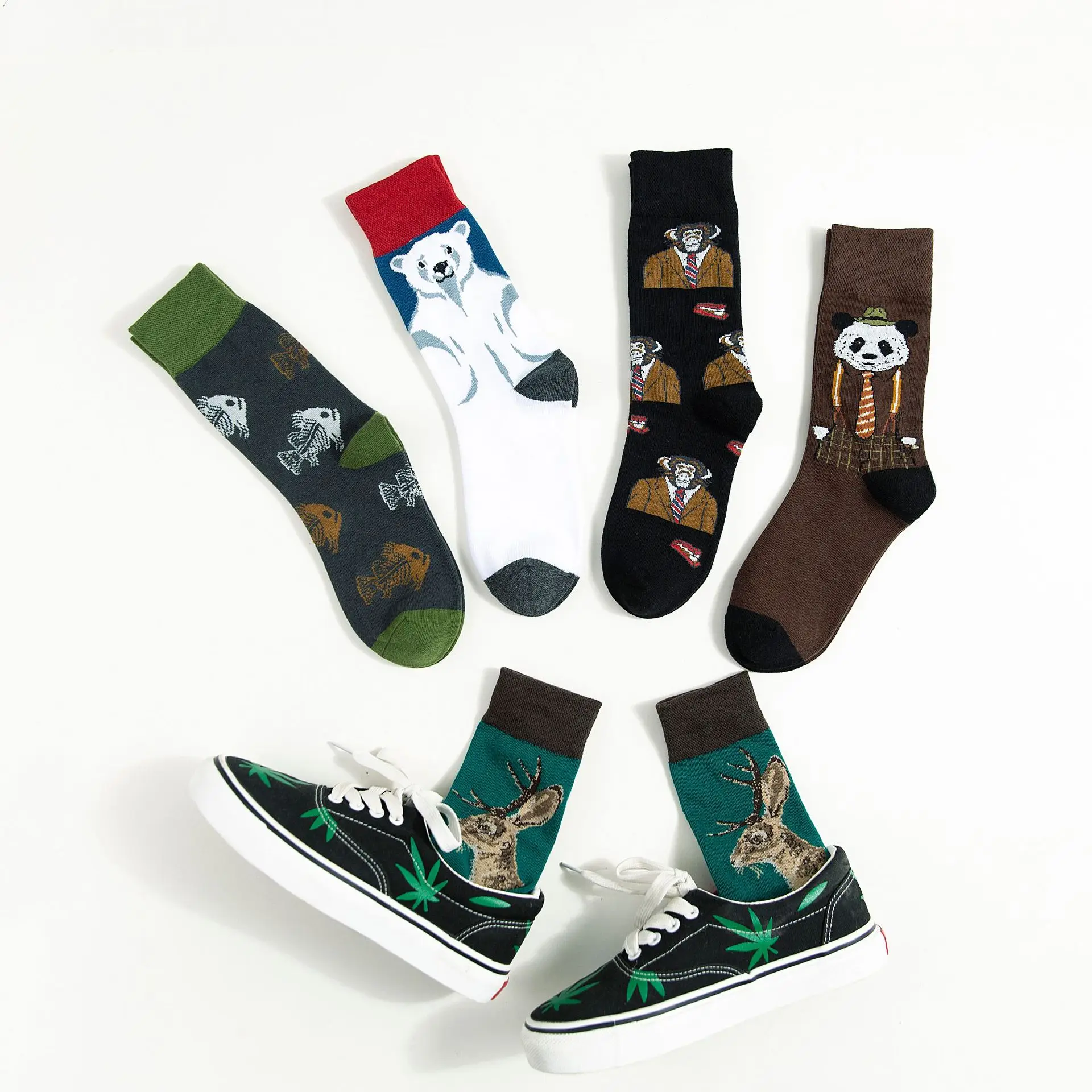 

2020 New design wholesale Sweat-Absorbent crew colorful unisex happy socks, 14 colors