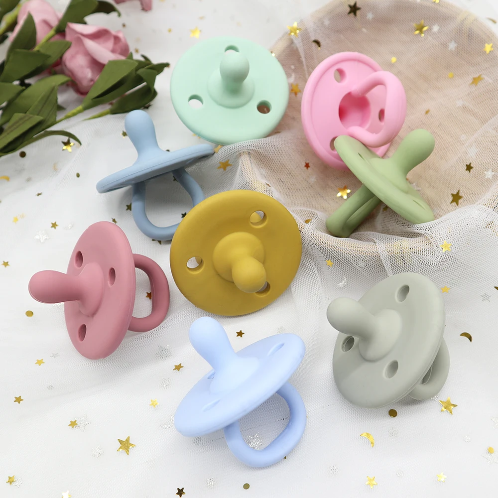 

wholesale custom teething blank newborn feeder pacifiers soothers molds organic for baby feeding pacifier holder silicone, Customized color