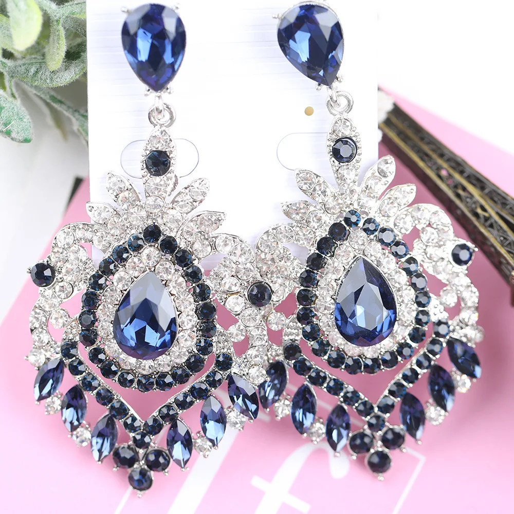 

2021 Women Earrings Jewelry Fashion Fancy Cheap Earrings Wholesale Luxury Rhinestone Crystal Earrings