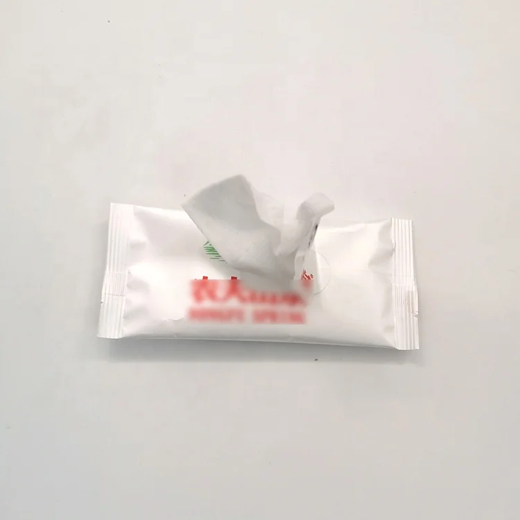 
Portable non-woven fabric 10 pcs mini skin care wet wipes 