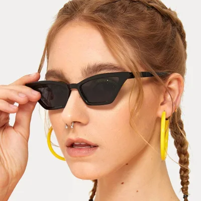 

DLL2154 New Style Fashion Women Lady Retro Sunglasses Small Cat Eye Oculos