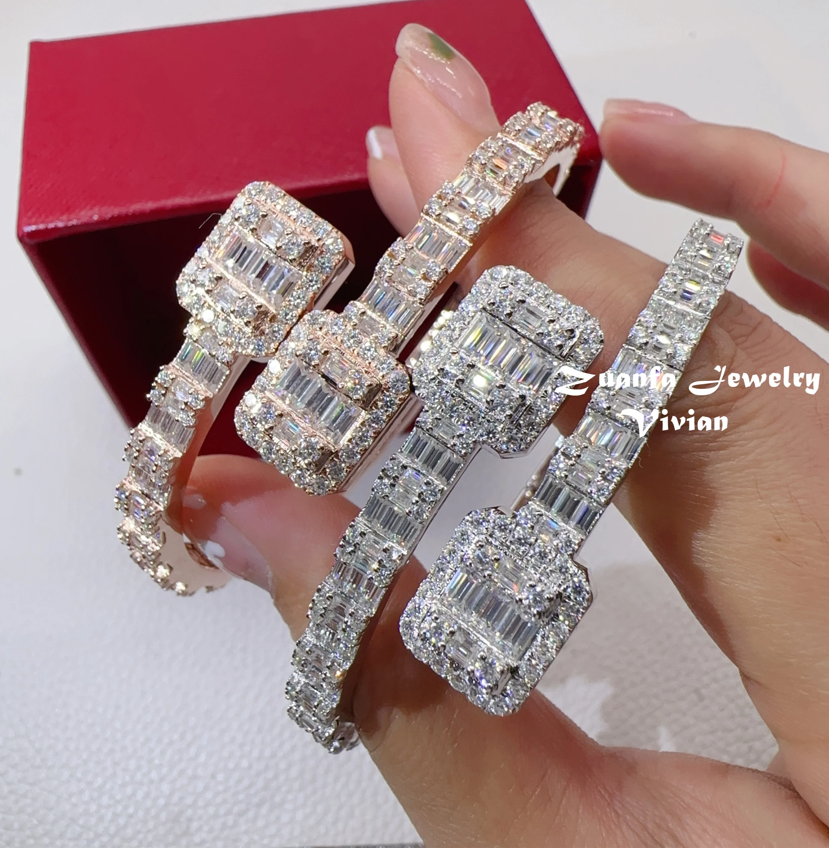 

Fine Jewelry Sterling Silver 925 Fashion Iced Out VVS Baguette Moissanite Cuban Link Diamond Bracelet Bangles