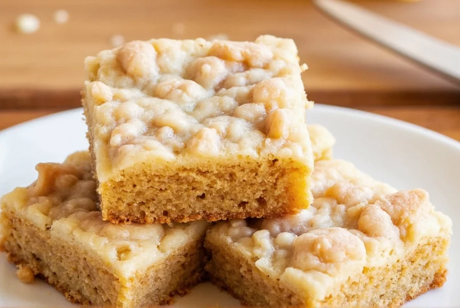 cinnamon roll blondies