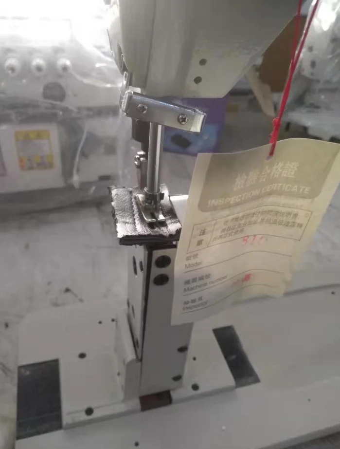 
GOLDEN CHOICE GC810 Single needle post bed wig lockstitch sewing machine 