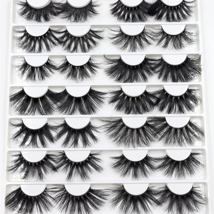 

Celebrity Handmade Fluffy Lashes3d Wholesale Vendor Crisscross 25mm 3D 5D Eyelash Vendor Customized Boxes, Black