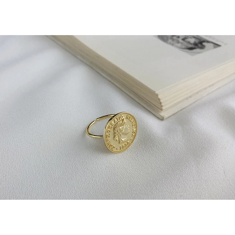 Gold Coin Ring, Coin Pinky Ring, Gold Signet Ring, Coin Signet Ring,  Cocktail Ring Vintage Style Coin Ring, Vintage Gold Ring, Pinky Ring - Etsy  | Gold coin ring, Coin ring, Gold