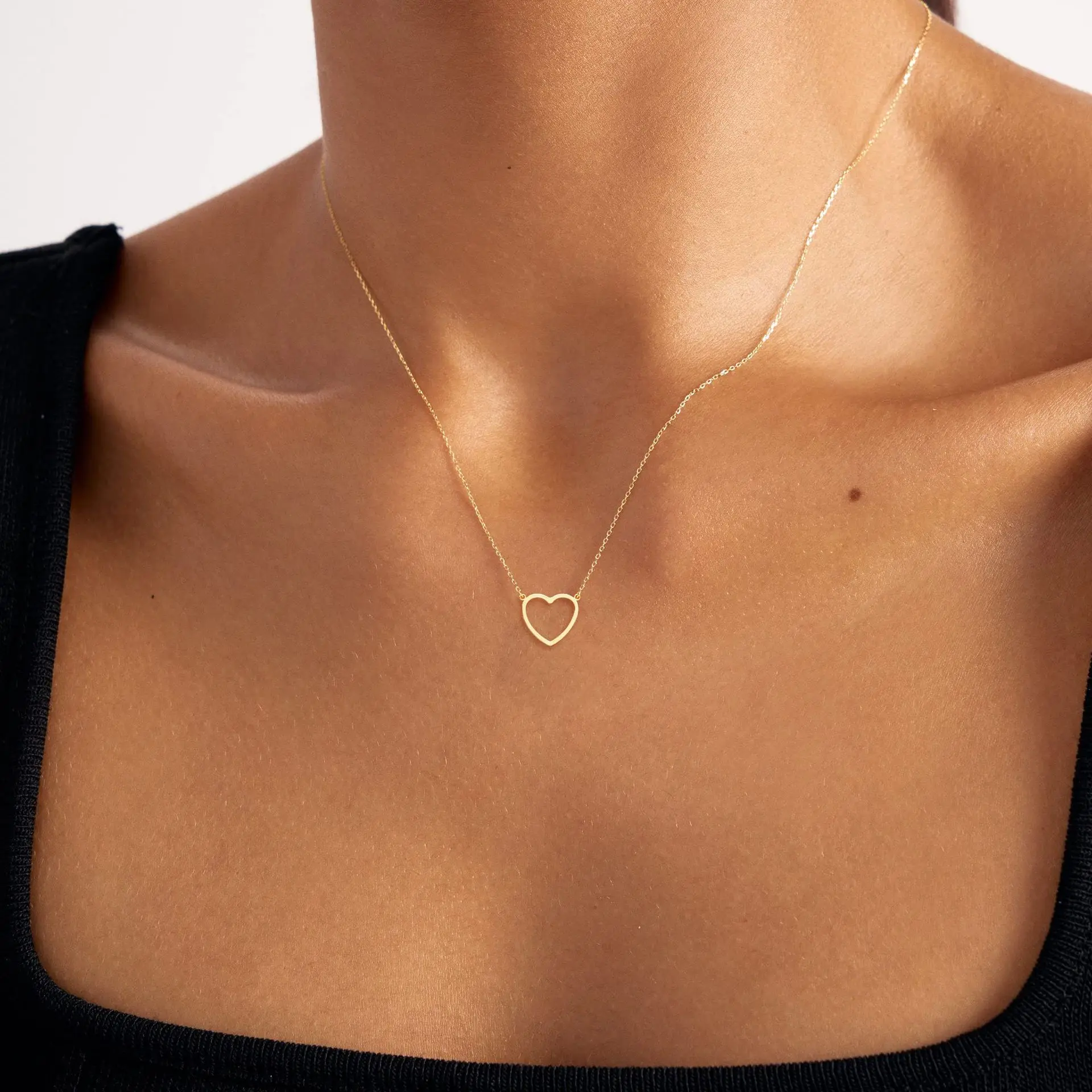 

GT Fashion Jewelry Stainless Steel 14K Gold Filled Small Cross Heart Choker Chain Necklace Women Jewelry