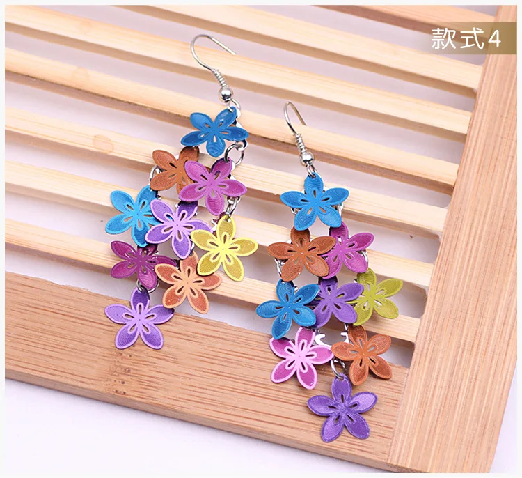

New fashion small fresh floral matching color earrings drop