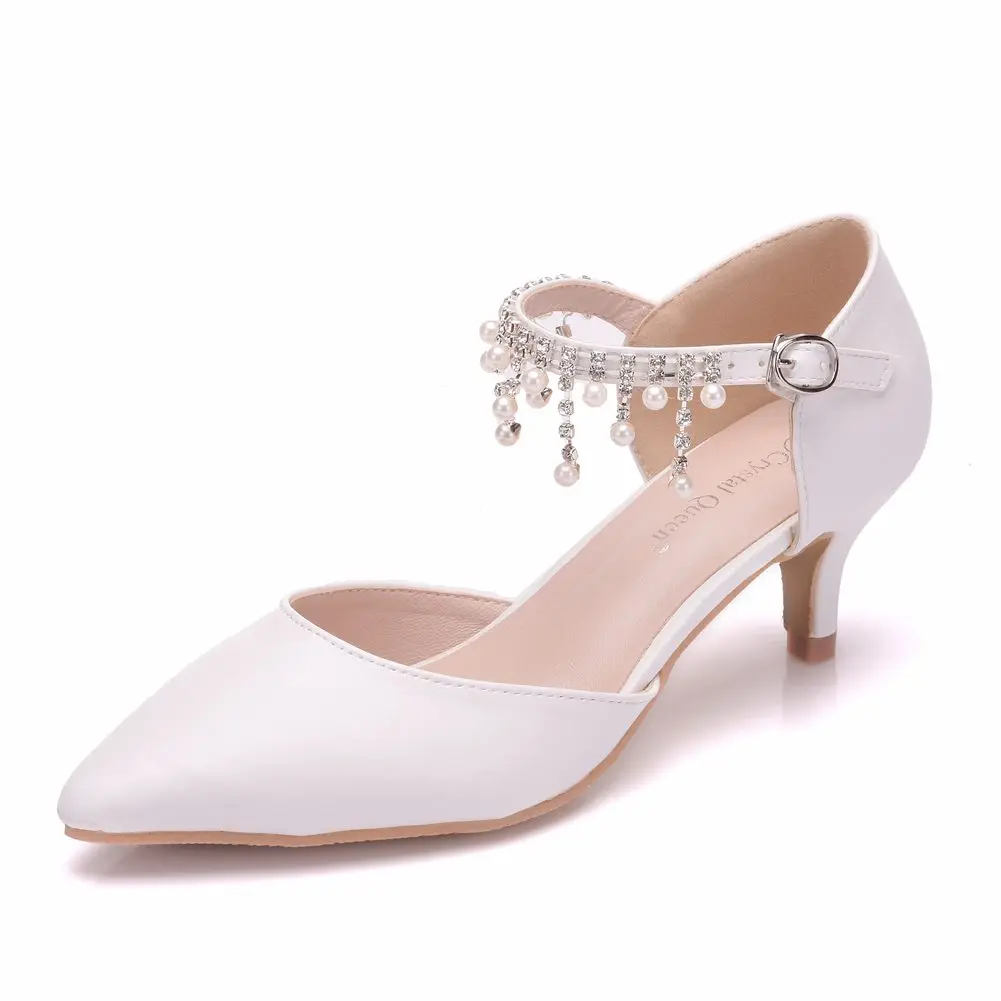 

5cm Small Thick Low Heel Pointed Toe White Sandals Mary Jane Sandals Tassel Beaded Wedding Shoes for Bride