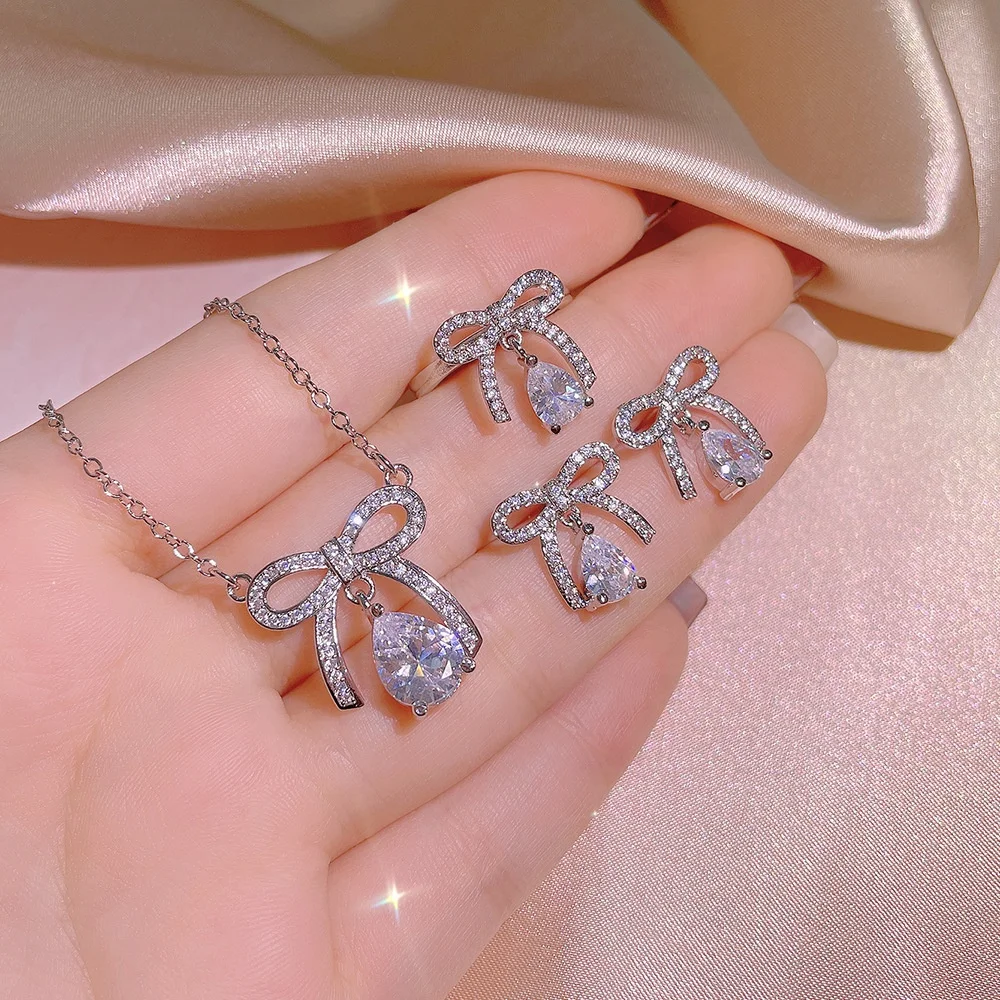 

High Jewelry Three-piece Bow-shaped Earrings Necklace Opening Adjustable Ring Wedding Pearl Jewelry Set, Customized color