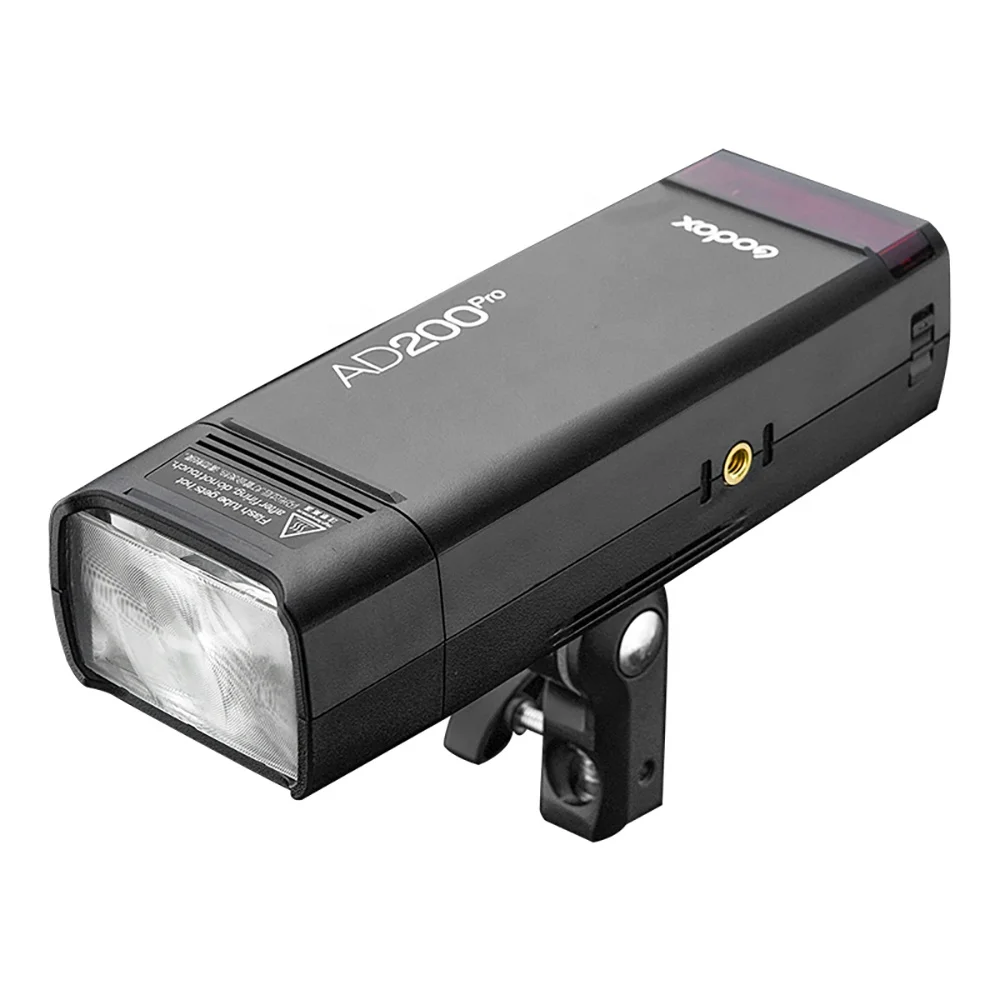 

Godox AD200Pro Outdoor Flash Light 200Ws TTL 2.4G 1/8000 HSS 0.01-1.8s Recycling with 2900mAh Battery