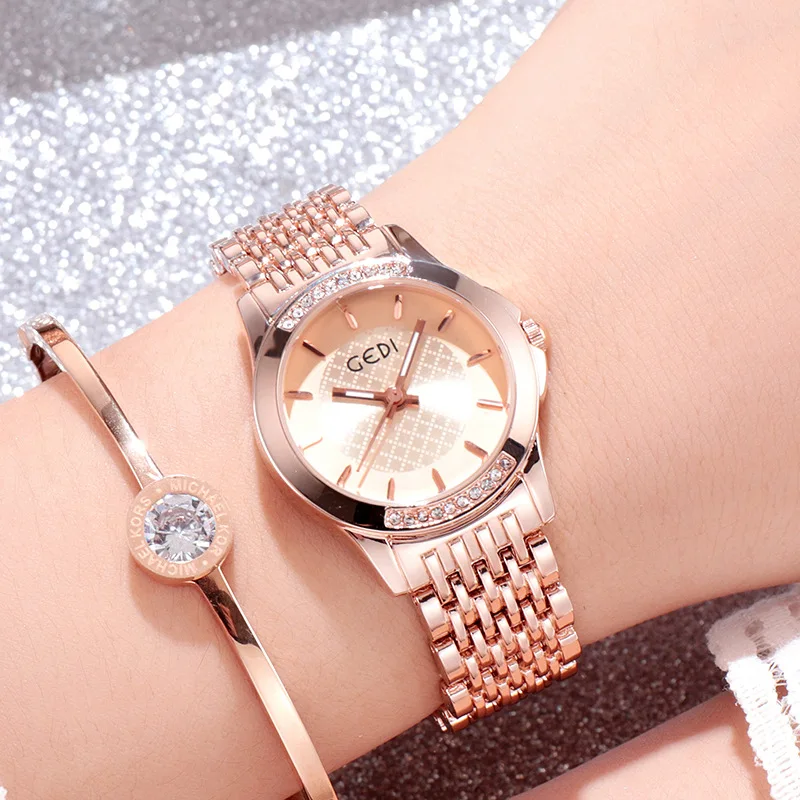 

Luxury Brand Quartz Women Watches Women Fashion Bracelet Wrist Watch New Rhinestone Ladies Watch