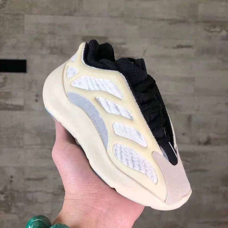

2021 Putian manufacturer Kids Designer Sneakers Original High Quality Kids Yeezy 700 V2 V3 Sneakers