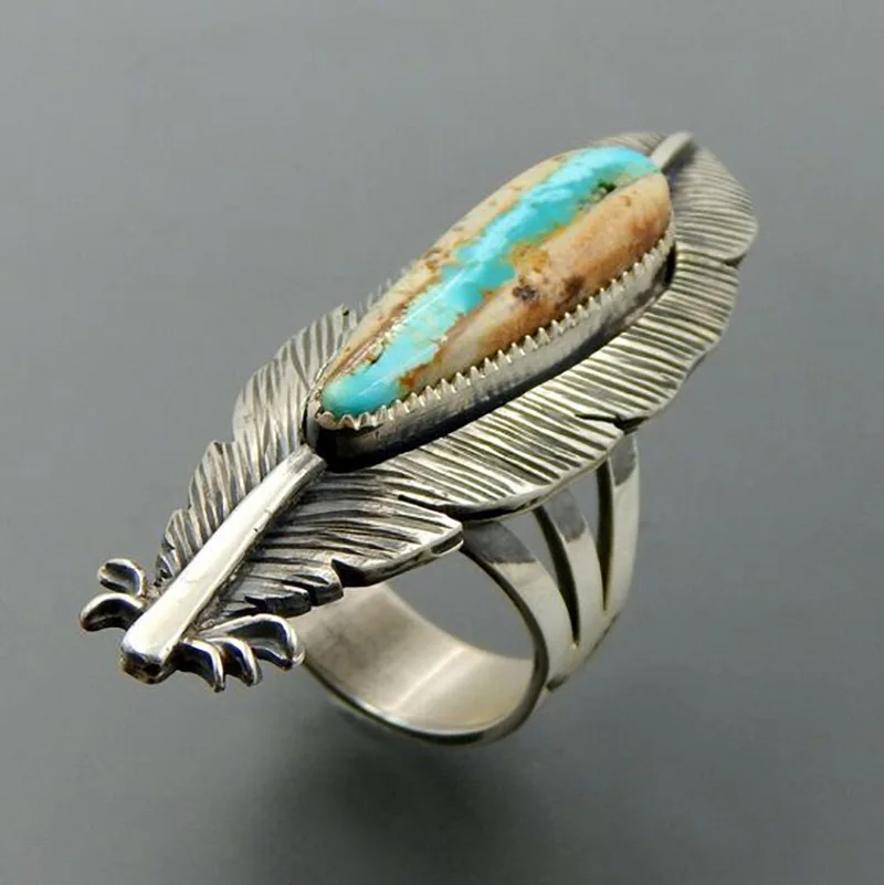 

Gorgeous Navajo Stunning Feather Southwestern Ring