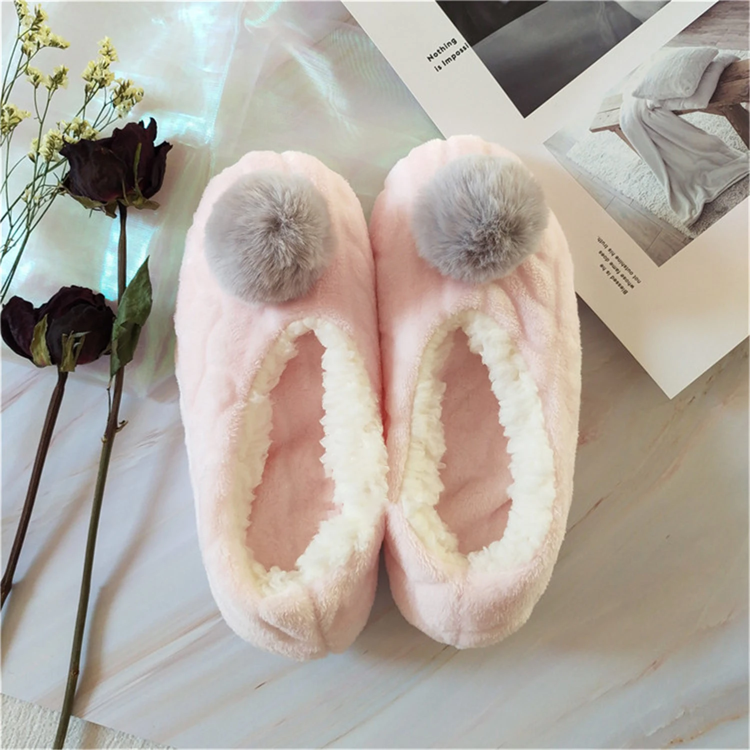 

Best Indoor maternity shoes floor slippers cheap price shoes for women girls plush slippers, White, blue, pink