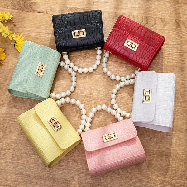 

Wholesale Women Mini Bright Color Purse And Handbags Designer Girl Personality Messenger Bag
