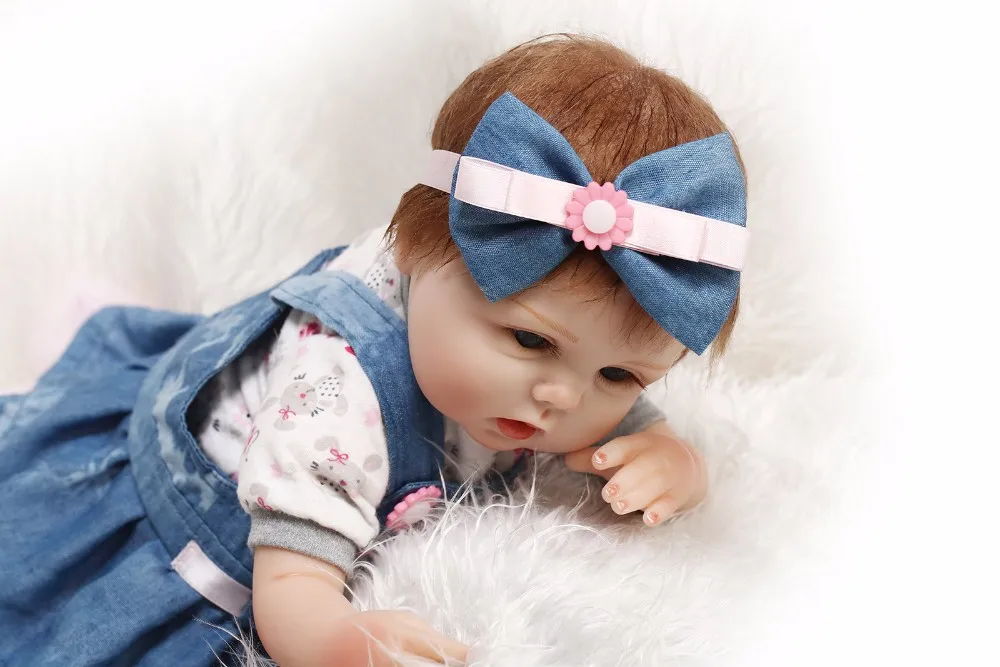 Poupee En Silicone Pour Bebe Fille 55cm Corps Complet Realiste Princesse Cadeau D Anniversaire Pour Fille Bebes Reborn Menina Buy Adorable Calin Doux Poupee Cadeau De Noel Poupee Jouet De Noel Gfit Bebe Douche Poupee Product On Alibaba Com