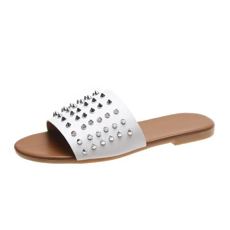 

Culyfur 2021 Trendy hot selling summer ladies open-toe flat beach shoes beautiful rivet sandals, 4 colors