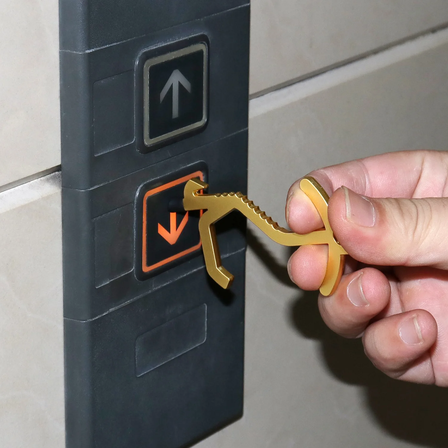 新产品锌合金压力机电梯金属便携式无接触开门器钥匙扣