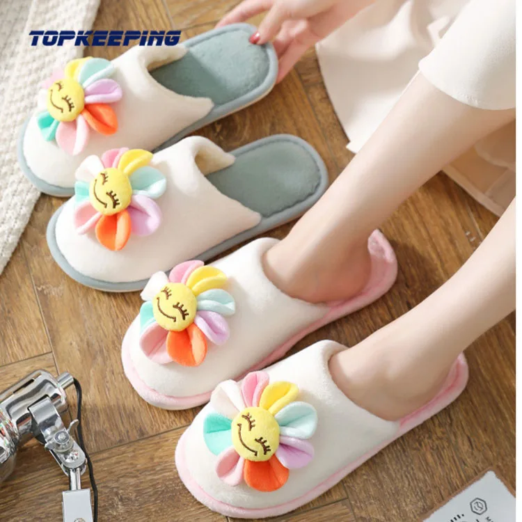 

2D0077 2020 Woman Winter Bedroom Rubber Sole Cute Fancy Fur Plush Shoes Slipper