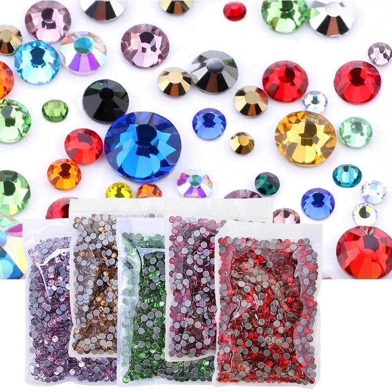 

Favourite Rhinestones Crystal Sparkly Glass Round Shapes Rhinestone Hot Fix Decoration