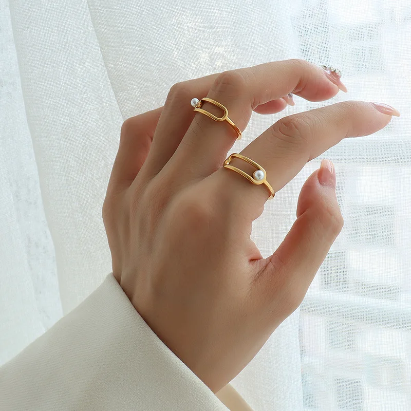 Simple Geometric Design Titanium Steel Pearl Rings INS Style 18K Gold Plated Finger Rings For Women