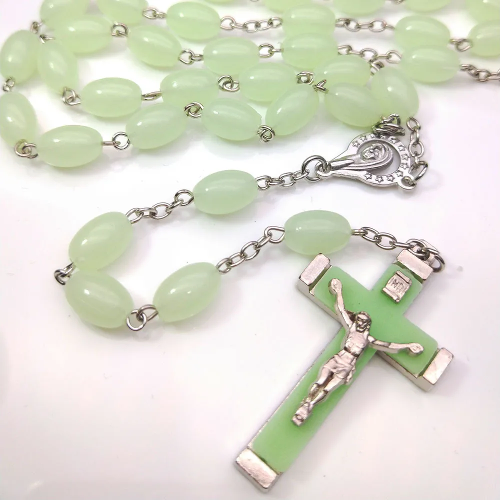 

9*11mm Rice Bead Luminous Prayer Beads Chain Christian Catholic Virgin Christ Cross Necklace Rosary