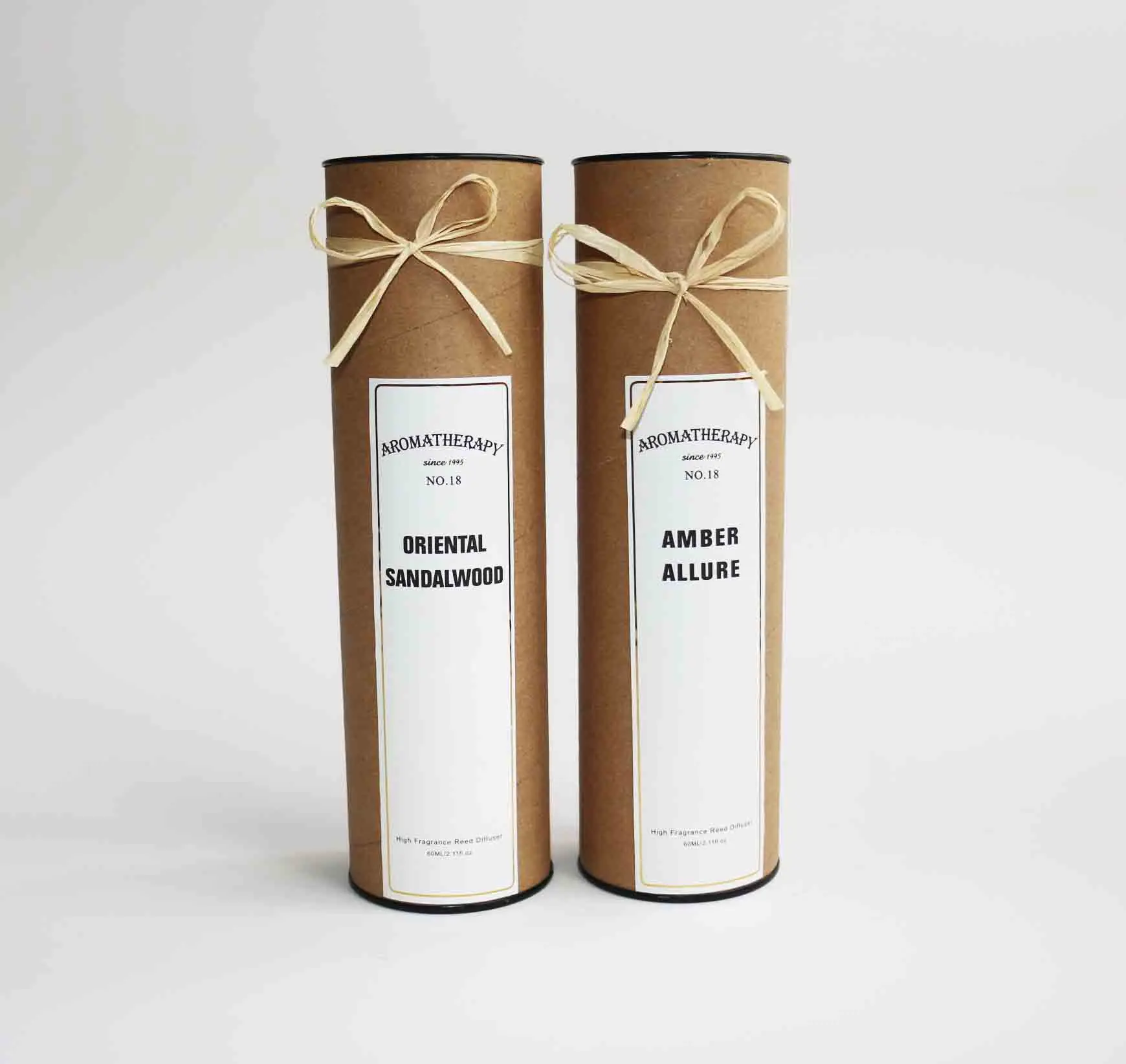 

Brown glass 100ml reed diffuser with flower in kraft package for home