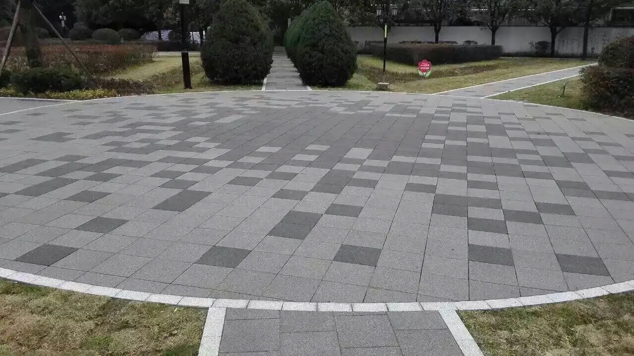  02.jpeg