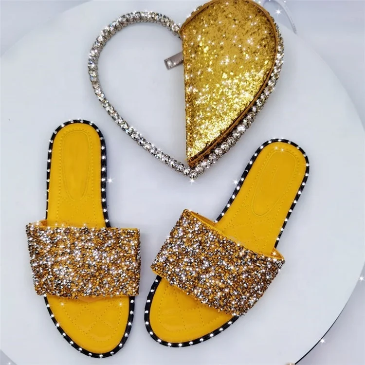 

2021 Bling Bling Summer Women Slip On Glitter Slippers Female Open Toe Sandals Diamond Flat Shoes Bag Sets, Mix