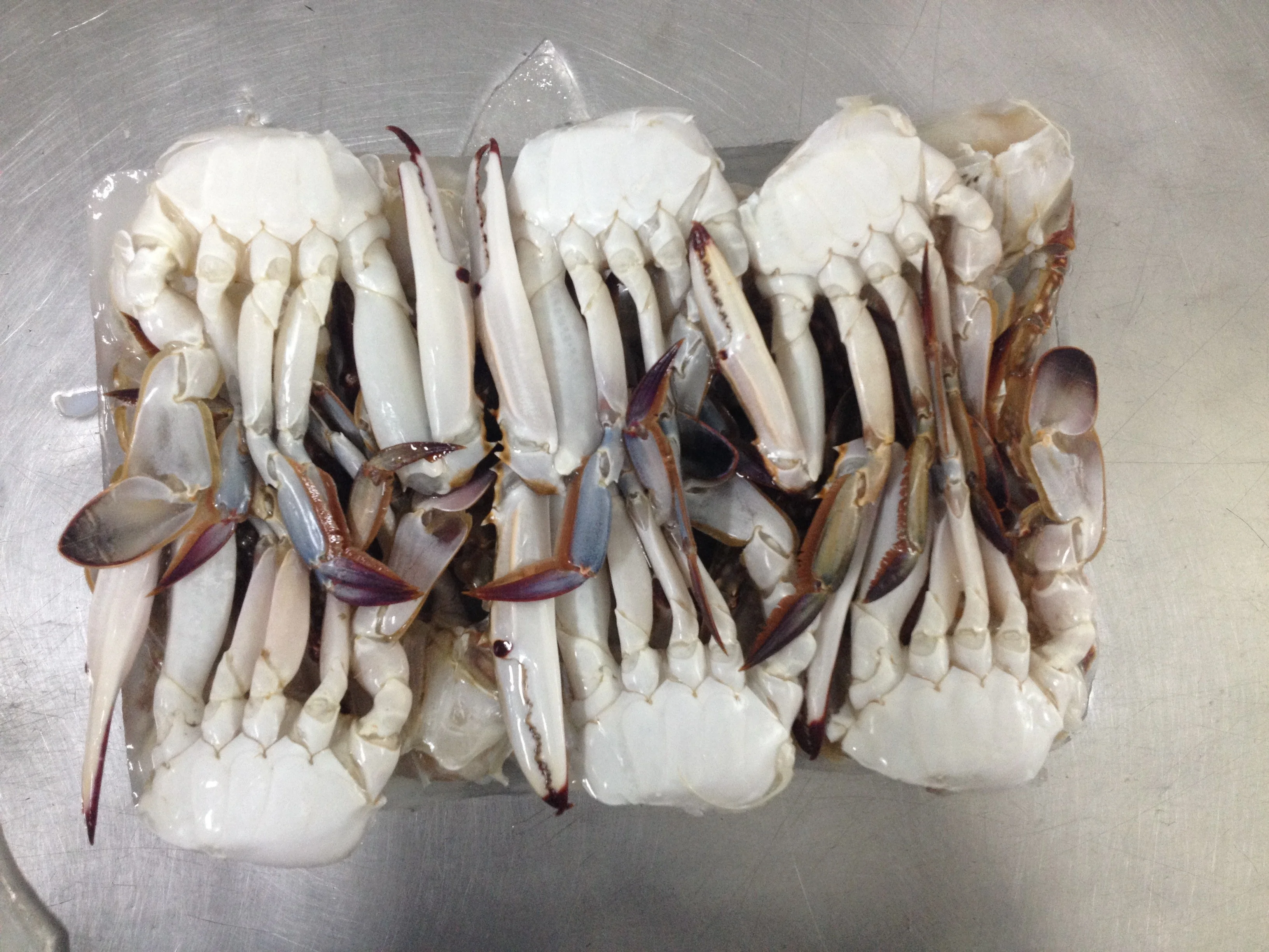 冷冻螃蟹蝴蝶切割好销售