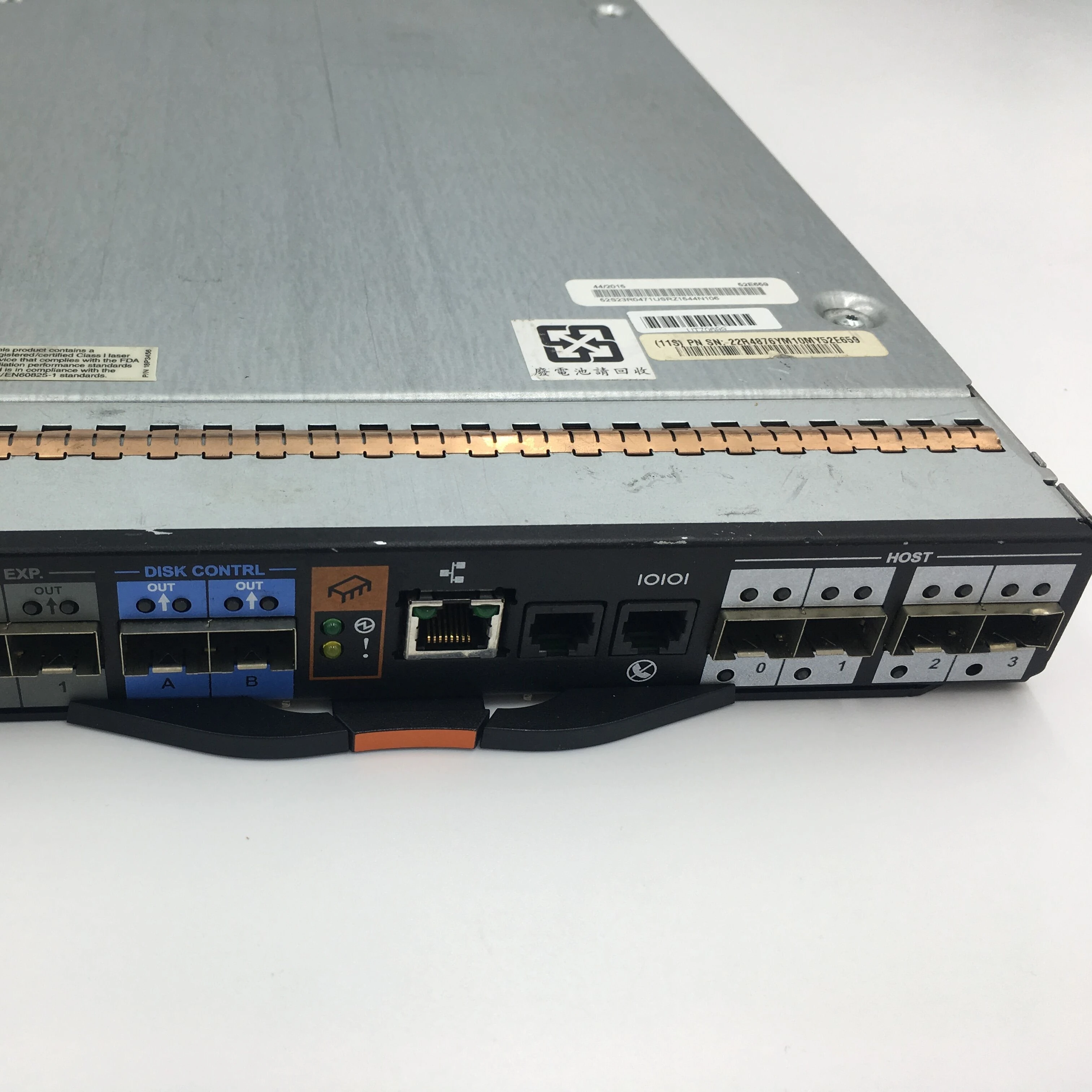 

DS6800 controller 23R1274 23R0471 22R6154 22R6050 22R4876 (refurbished)