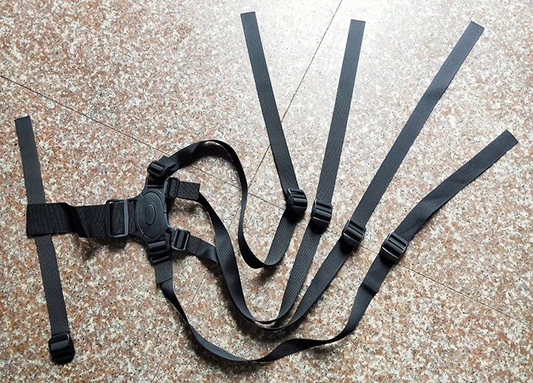 Adjustable Retractable Quick Release Child 5 Point Harness Buckle