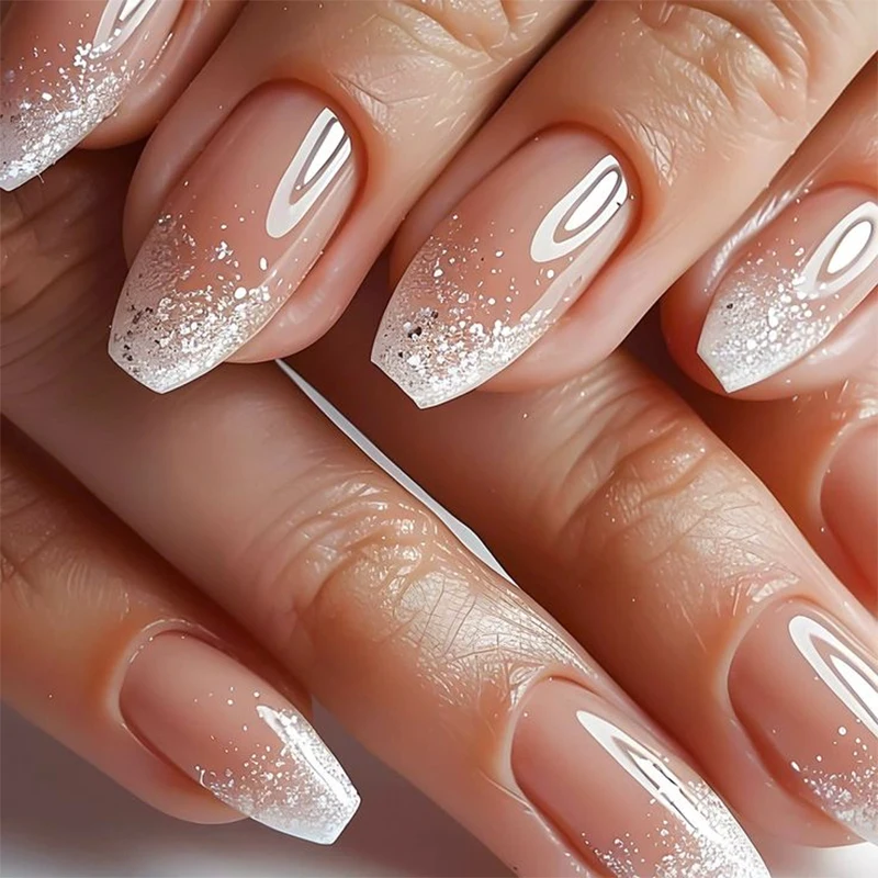 24 Pcs/set Acrylic 3736 Elegant White Glitter Ombre Nail Art Design Short Ballet French Press on Nails Artificial Fingernails