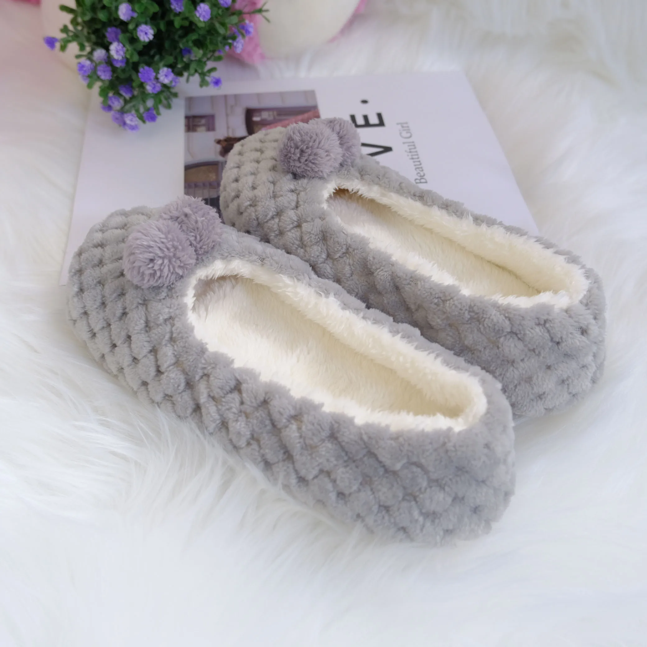 

2021 COMFOOT Manufacturer Customized Winter Warm Home Indoor House Shoes Soft Felt Plush Ballerina Slipper For Women, Pink/grey/beige/white