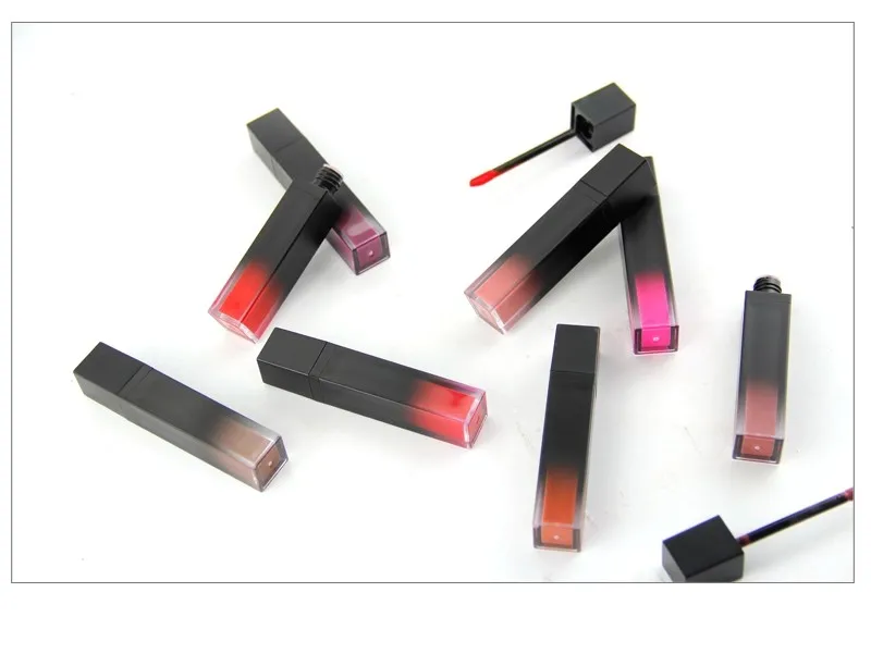 8 Color Lipgloss 11.jpg