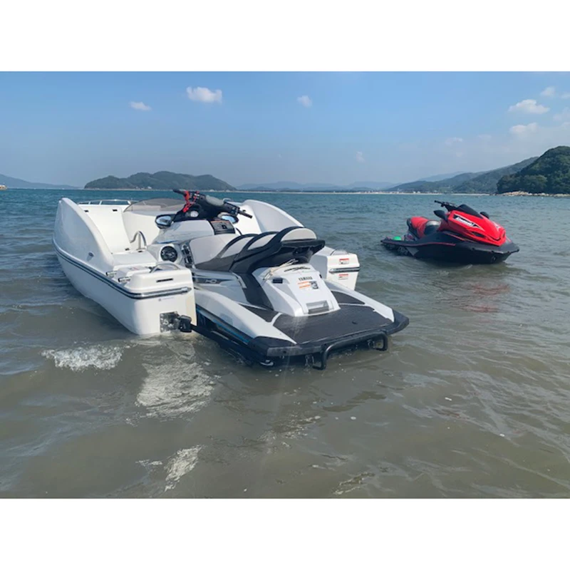 

HUA YU Jet ski Motorboat soon became a yacht 6-person jet ski 8-person jet ski