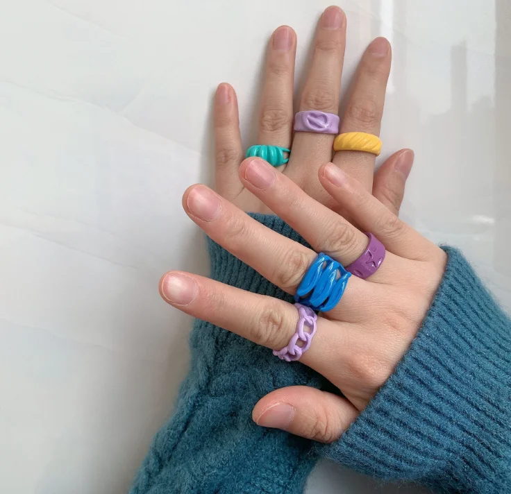 

wholesale 2021 popular neon rings high quality personalized colorful metal ring hot selling twisted ring for girls