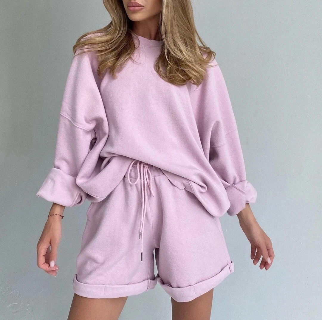 

Women Long Sleeve Outfits Pullover Sweatshirt and Short Pants women Two Pieces Sets