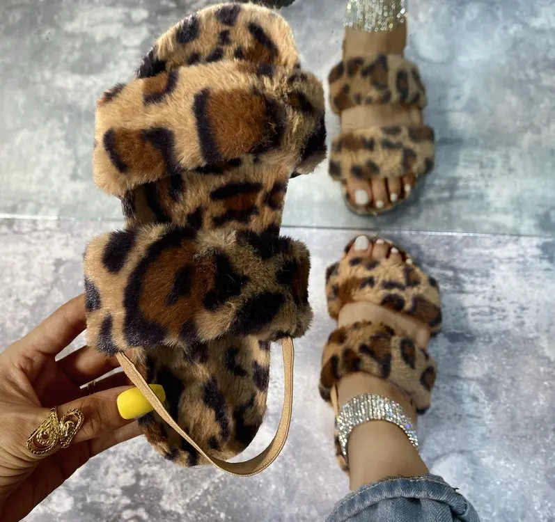 

Hot Sales Wholesale Furry Faux Two Strap Fur Slides Ladies Female Indoor Summer Slides Slippers, 4 colors