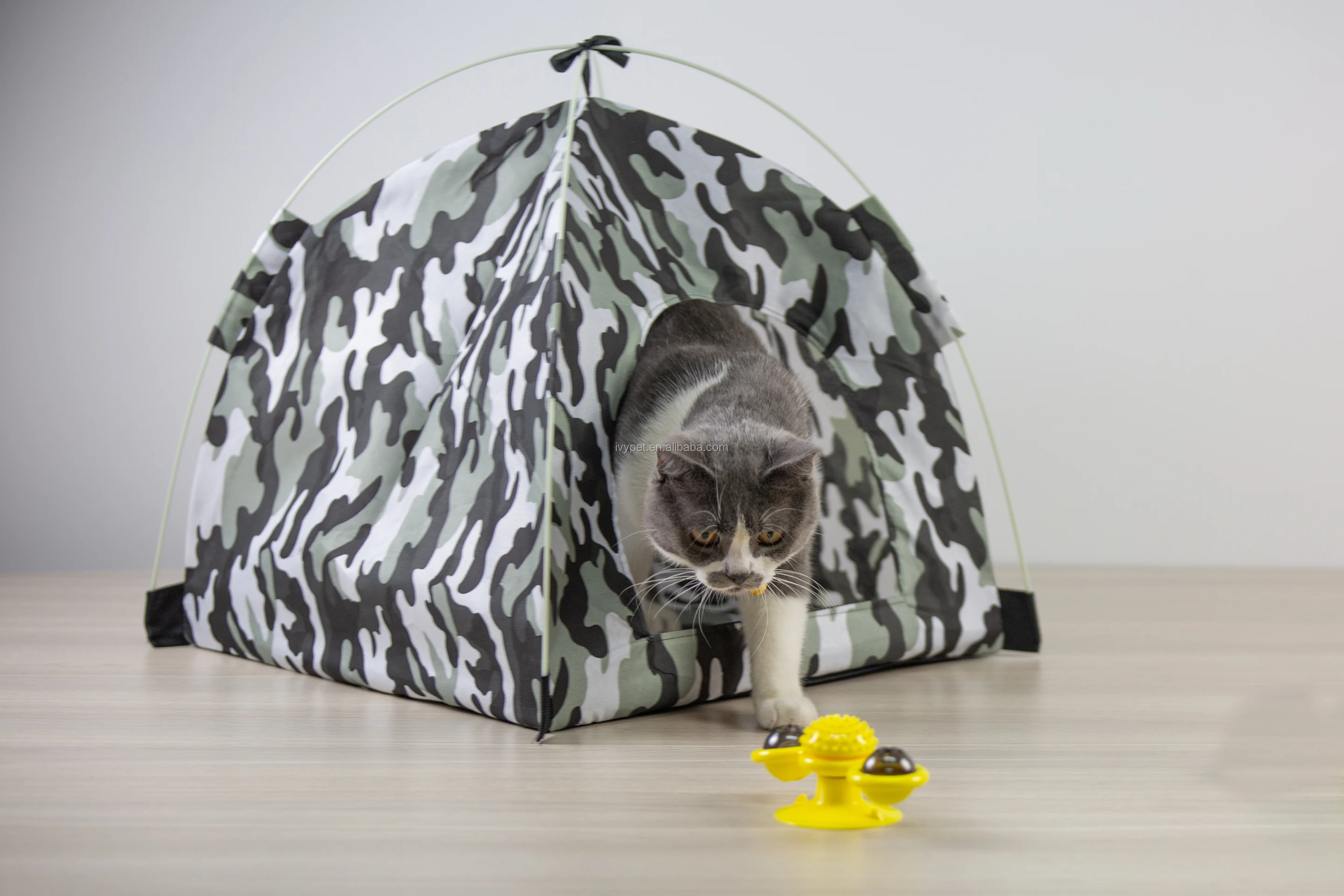 Fashion Portable Pet Tent House Beach Tent For Dog Cat factory