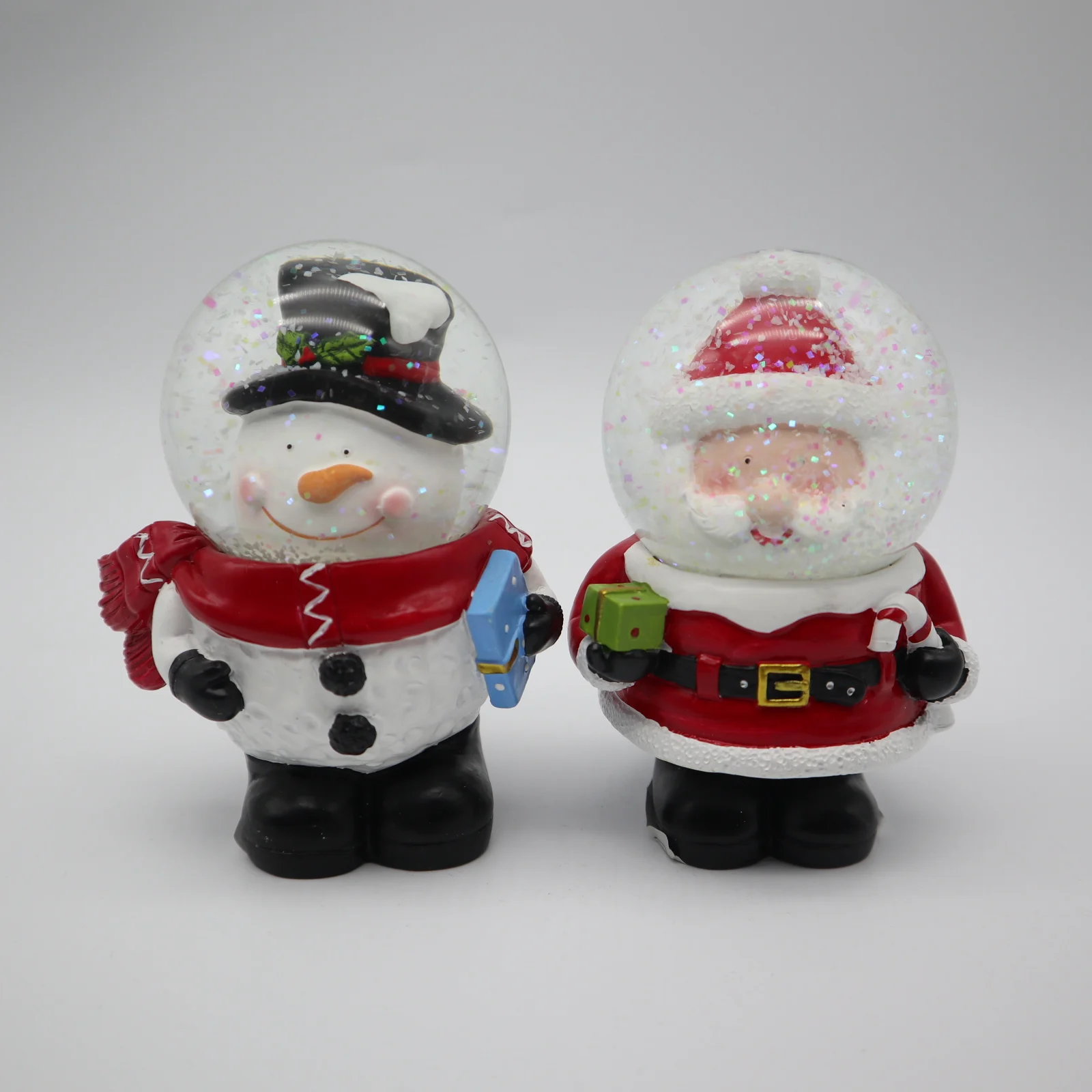Redeco Resin Crafts Christmas Custom Mini Snow Globes Wholesale