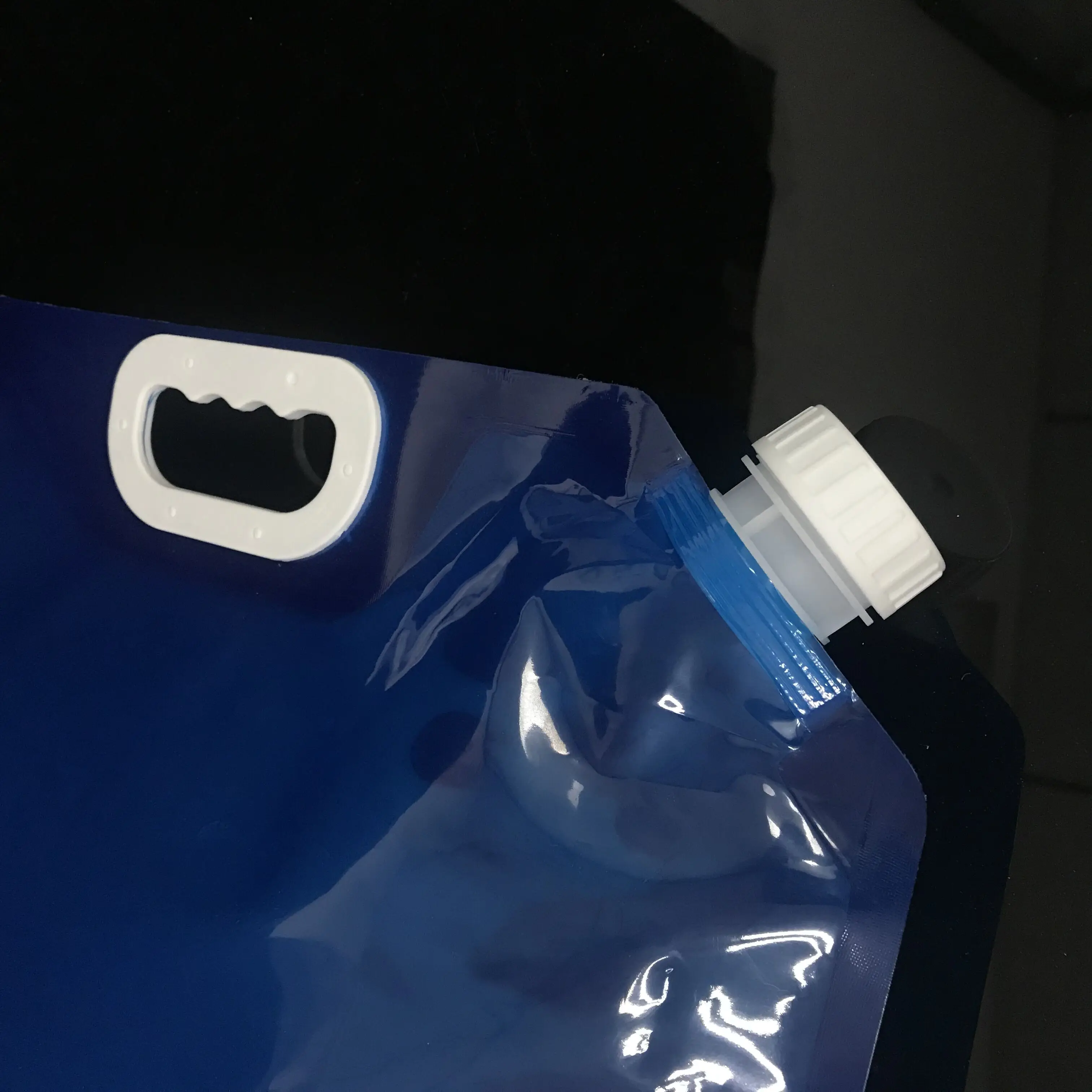 BPA FREE Collapsible Water Bottle, Travel Collapsible 10 litre Water Bottle For Camping